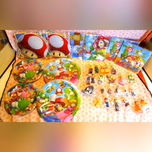 Nintendo Other - Mario Bros Party Supplies And Favors New